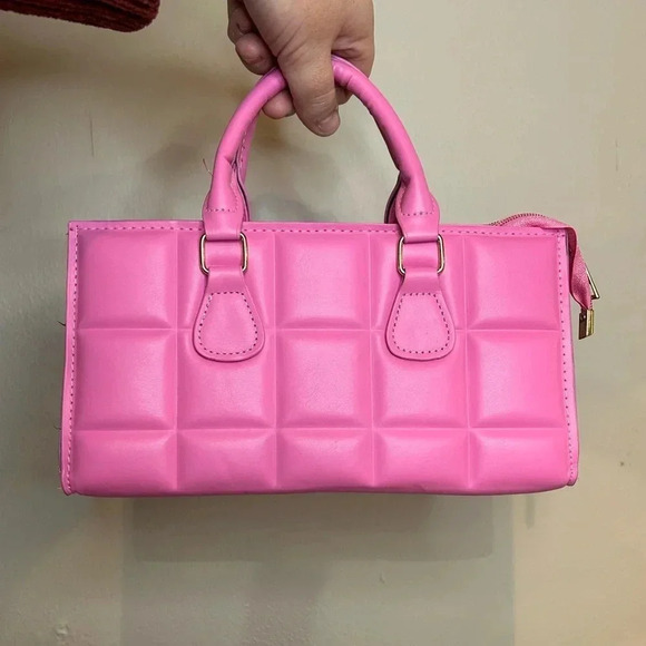 Handbags - Pink Purse Handbag